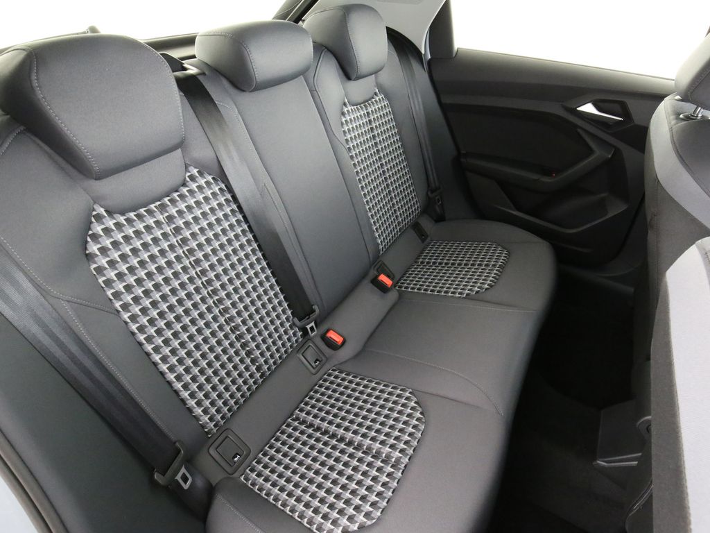 Audi A1 2025