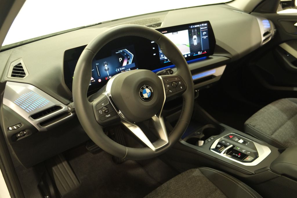 BMW 120 2024