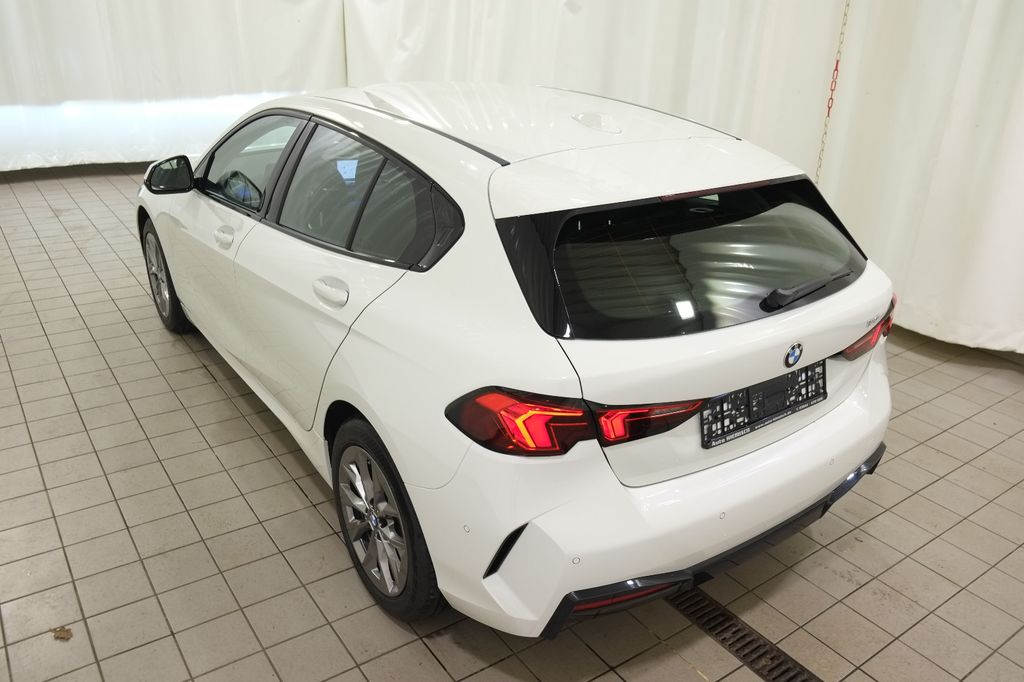 BMW 120 2024