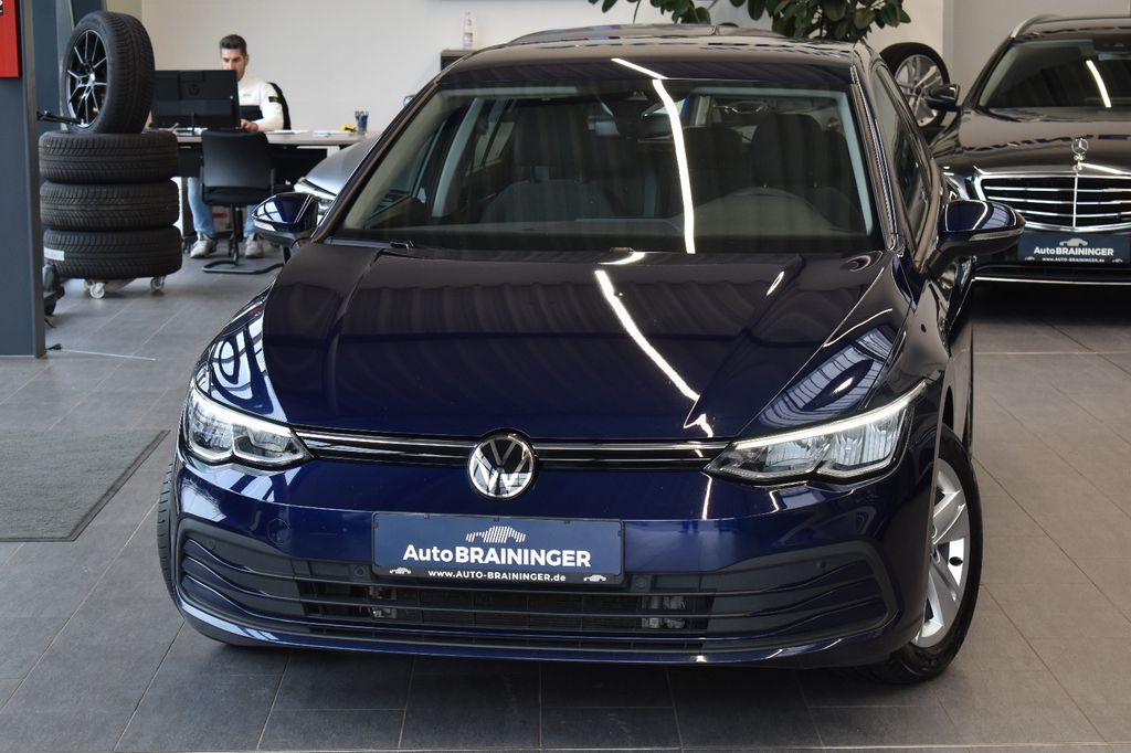 Volkswagen Golf 2021