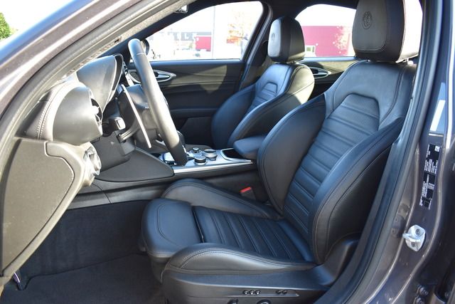 Alfa Romeo Giulia 2024