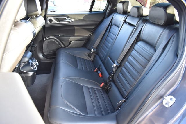 Alfa Romeo Giulia 2024