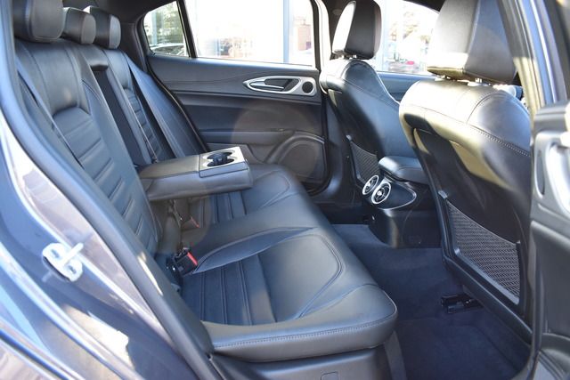 Alfa Romeo Giulia 2024