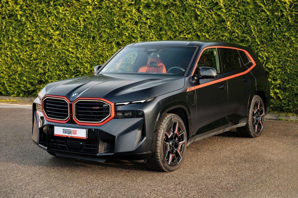 BMW XM 2024