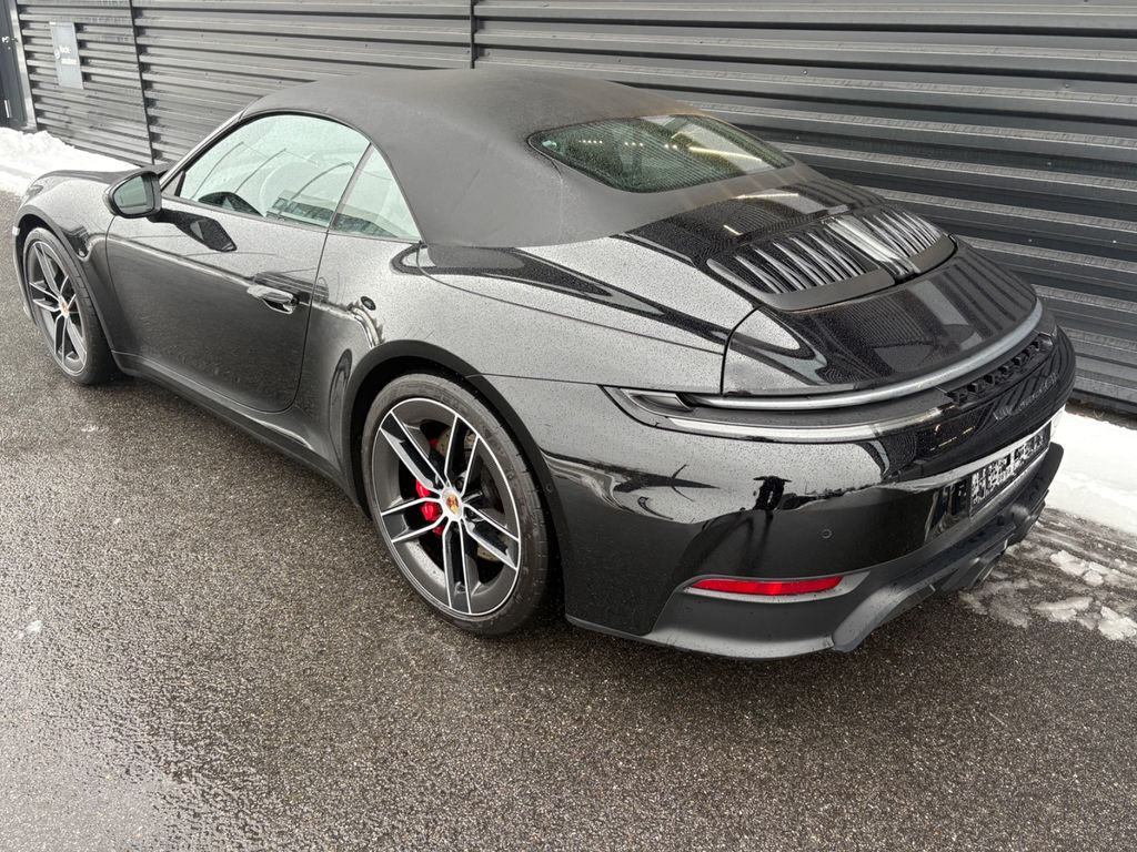 Porsche 992 2025