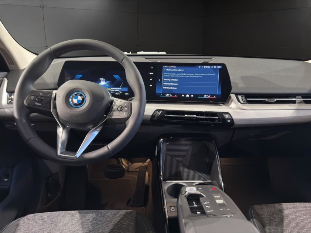 BMW iX2