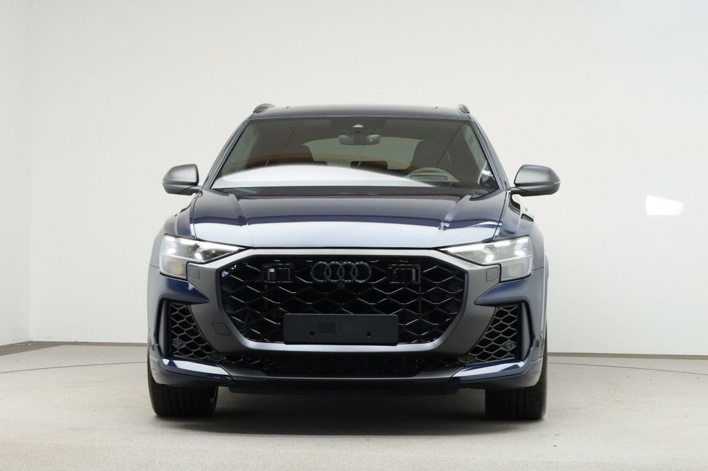 Audi RSQ8 2025