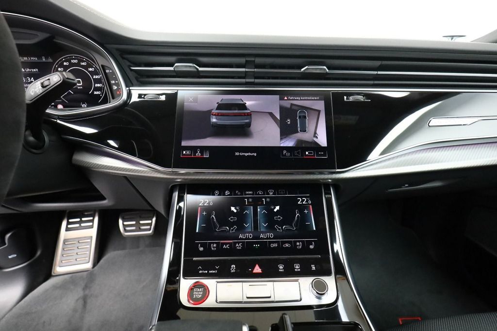 Audi RSQ8 2025