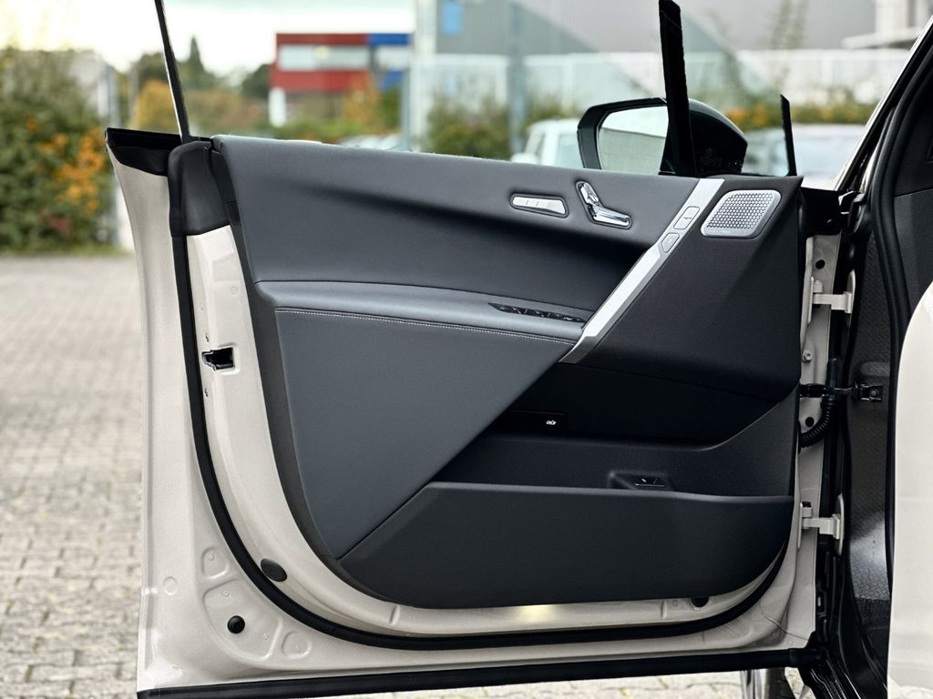 BMW iX 2025