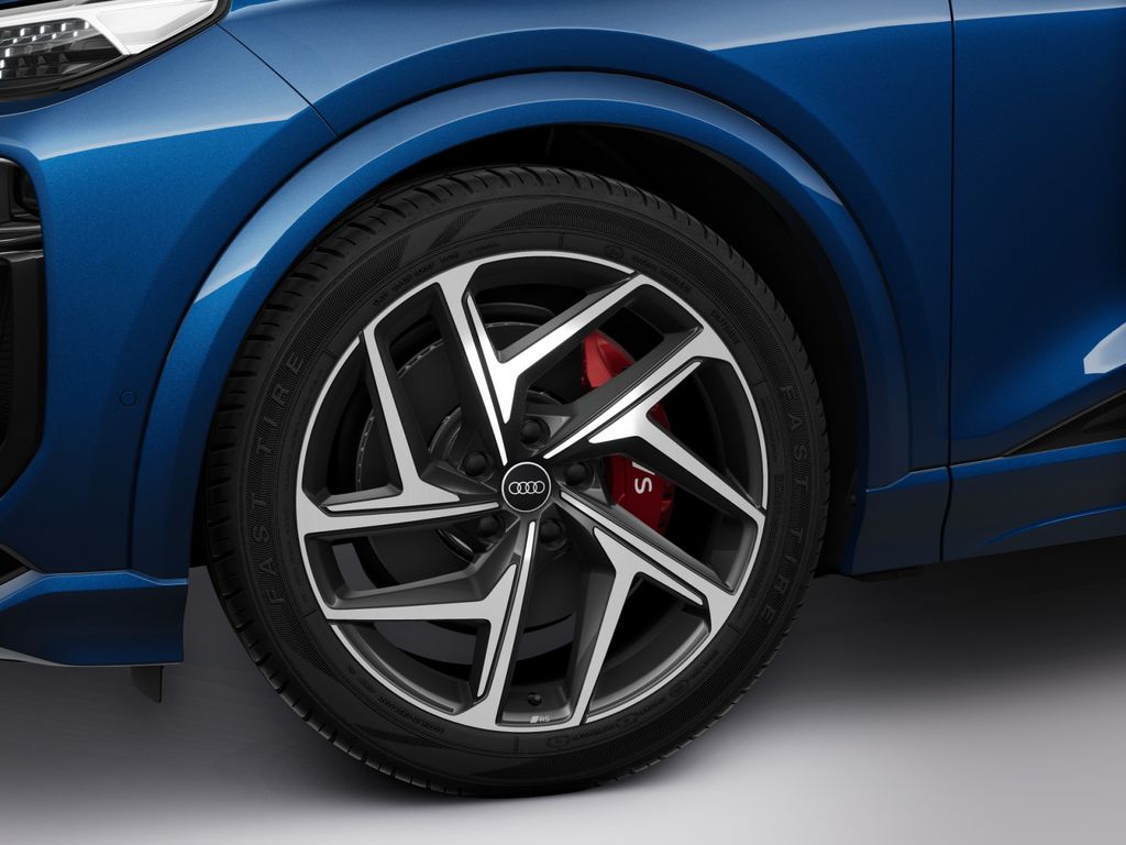 Audi SQ6 e-tron 2025