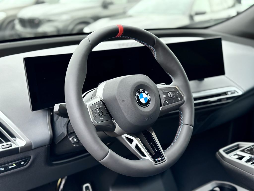 BMW iX 2025