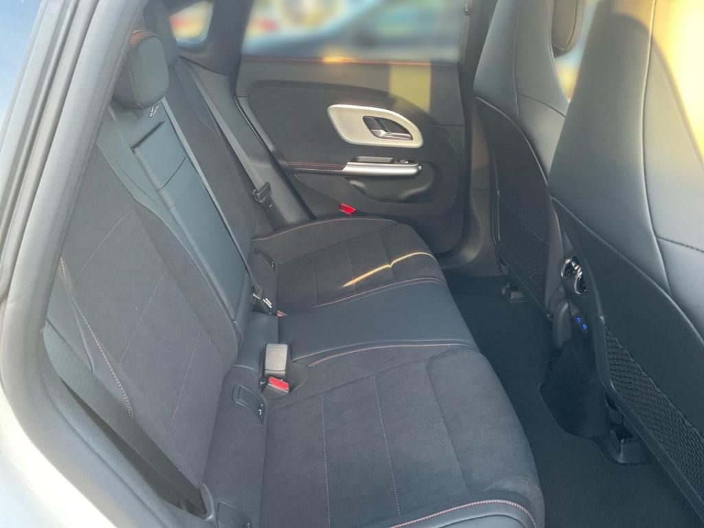 Mercedes-Benz CLA 250 2025