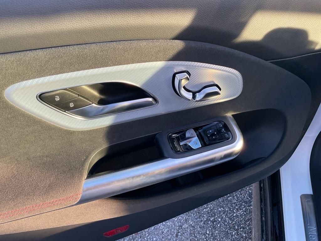 Mercedes-Benz CLA 250 2025