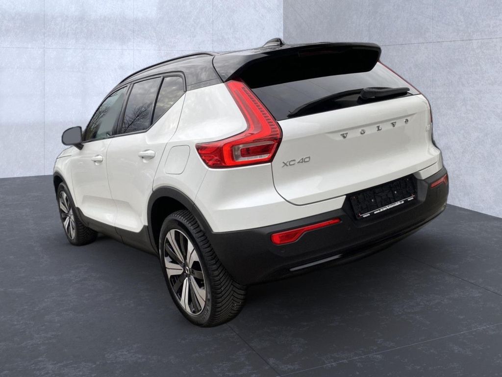 Volvo XC40 2022
