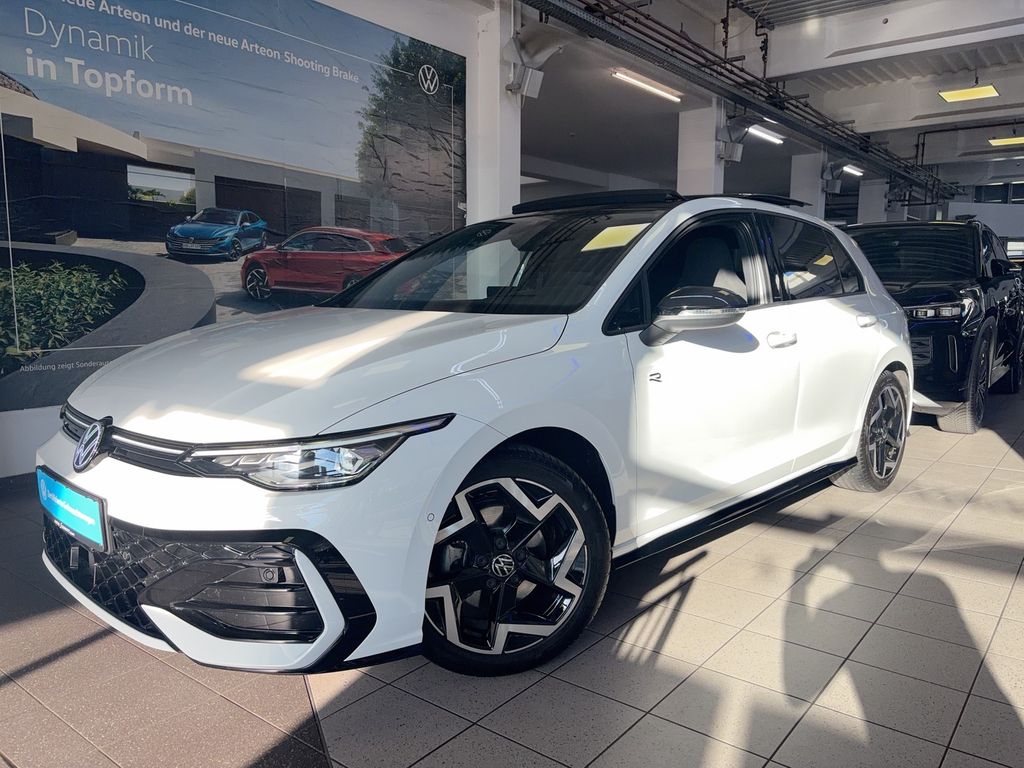 Volkswagen Golf 2025