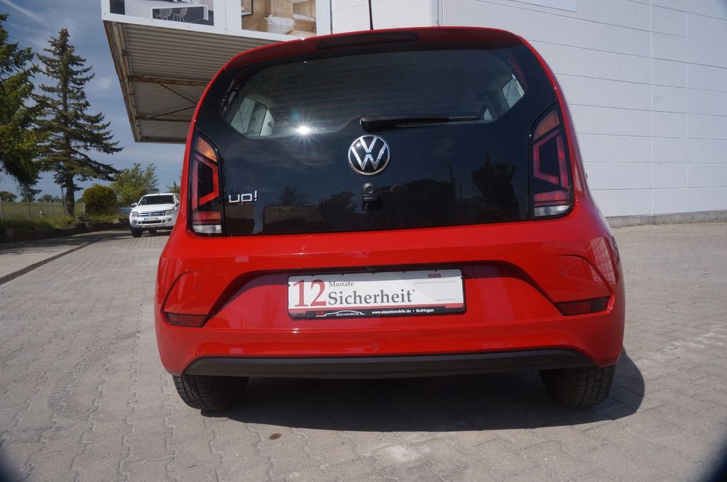 Volkswagen up! 2022