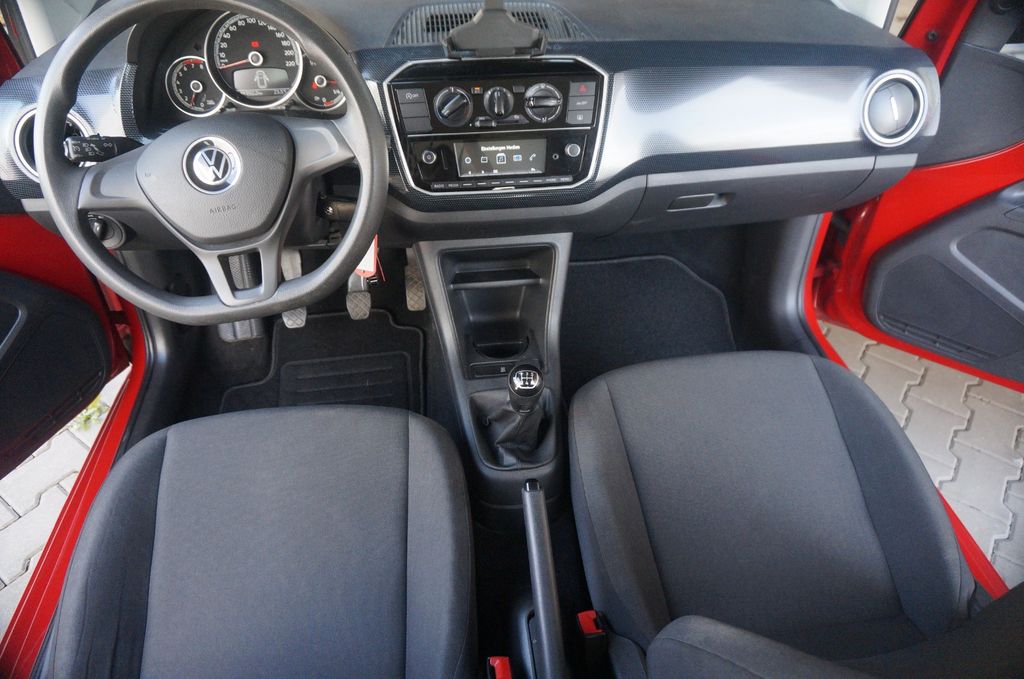 Volkswagen up! 2022
