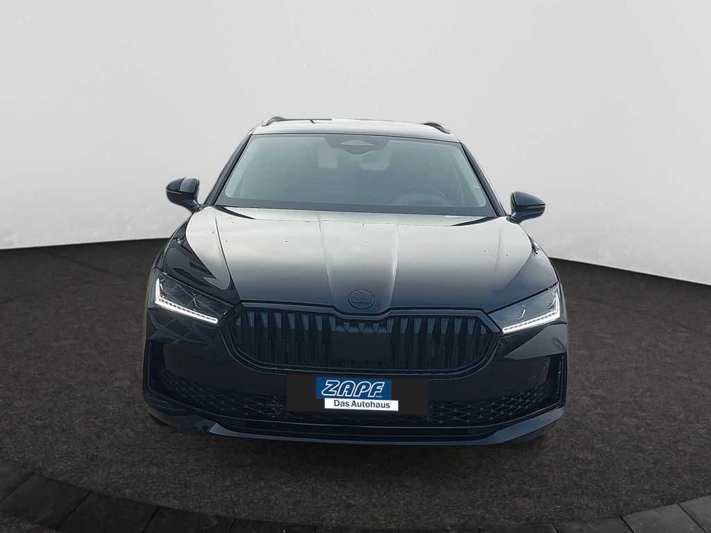 Skoda Superb 2025