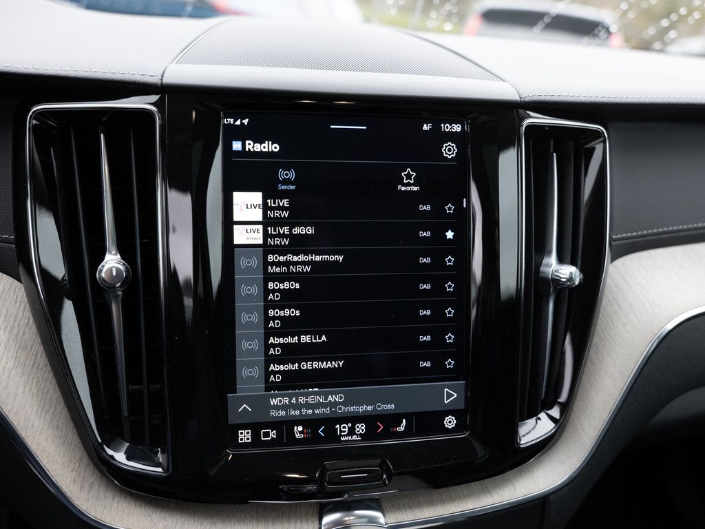 Volvo XC60 2022