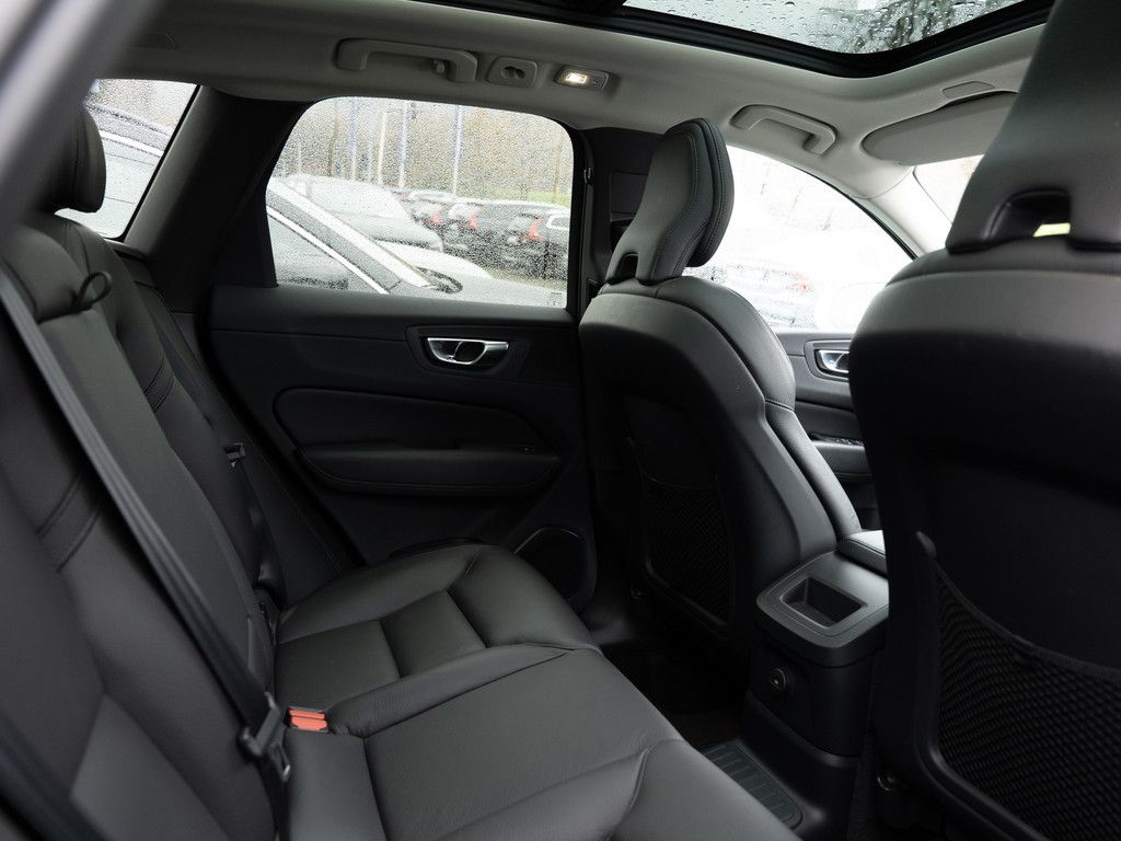 Volvo XC60 2022
