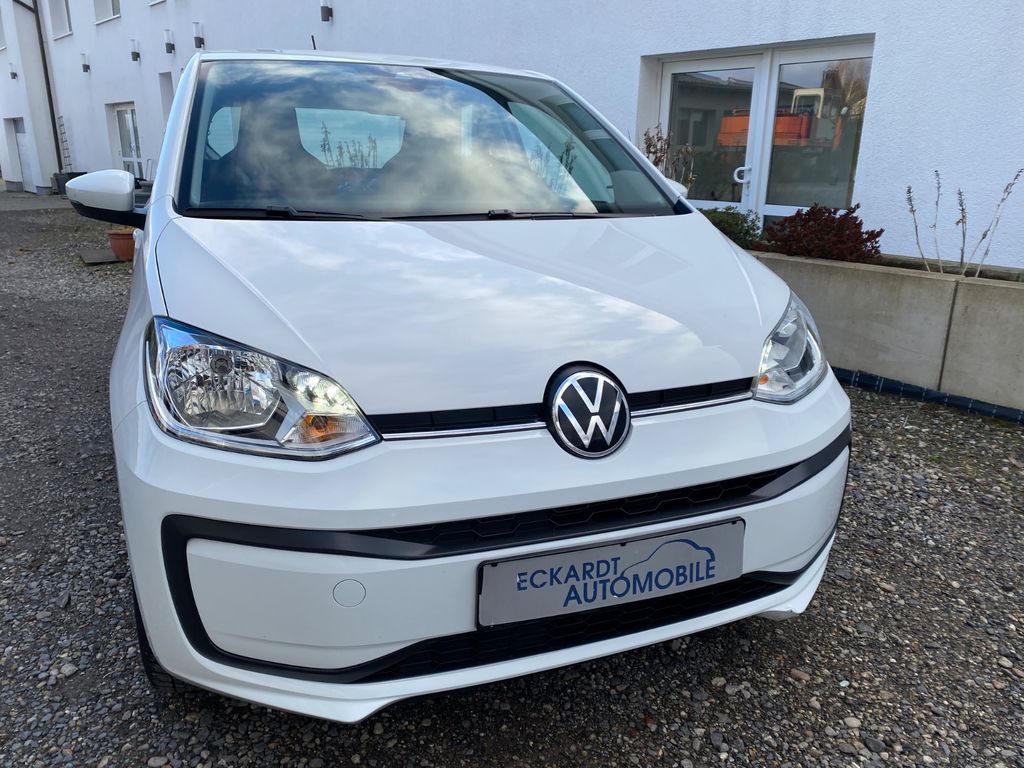 Volkswagen up! 2023