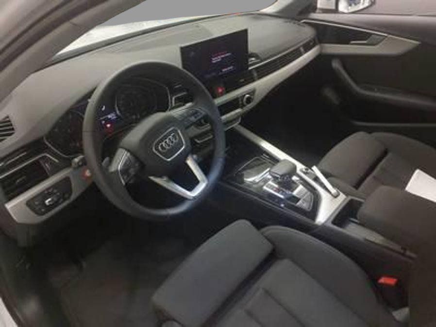 Audi A4 2024