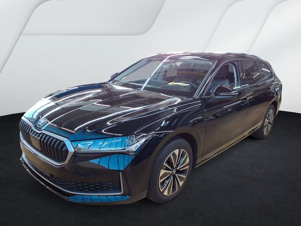 Skoda Superb 2025