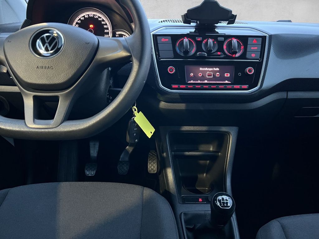 Volkswagen up! 2022