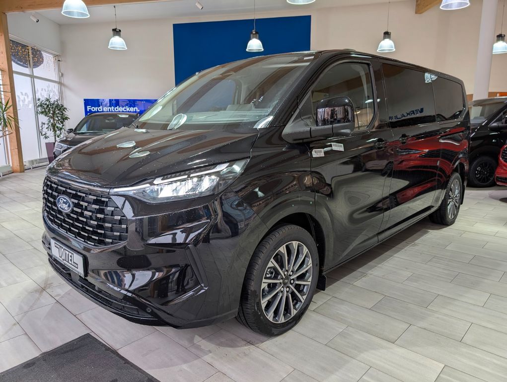 Ford Tourneo Custom 2025