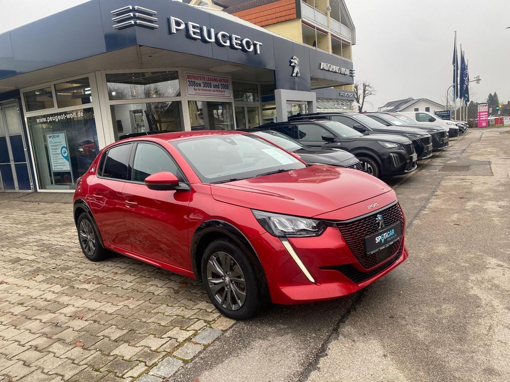 Peugeot 208 2021