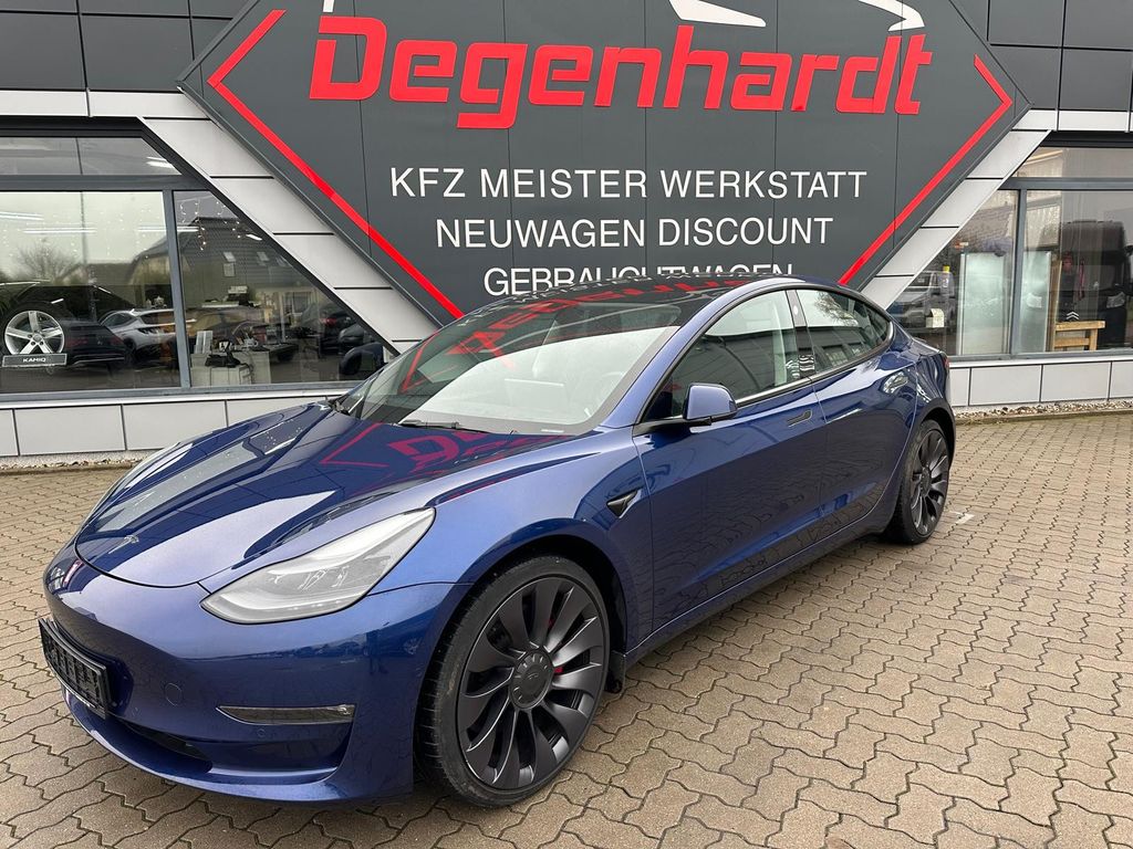 Tesla Model 3 2021