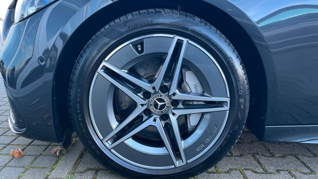 Mercedes-Benz C 200 2024