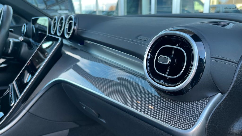 Mercedes-Benz C 200 2024