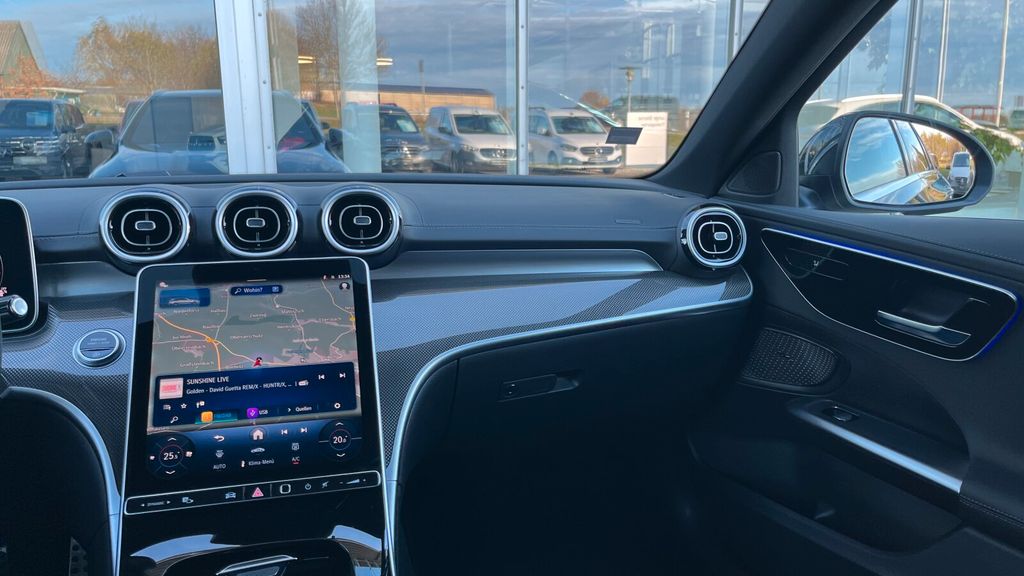 Mercedes-Benz C 200 2024