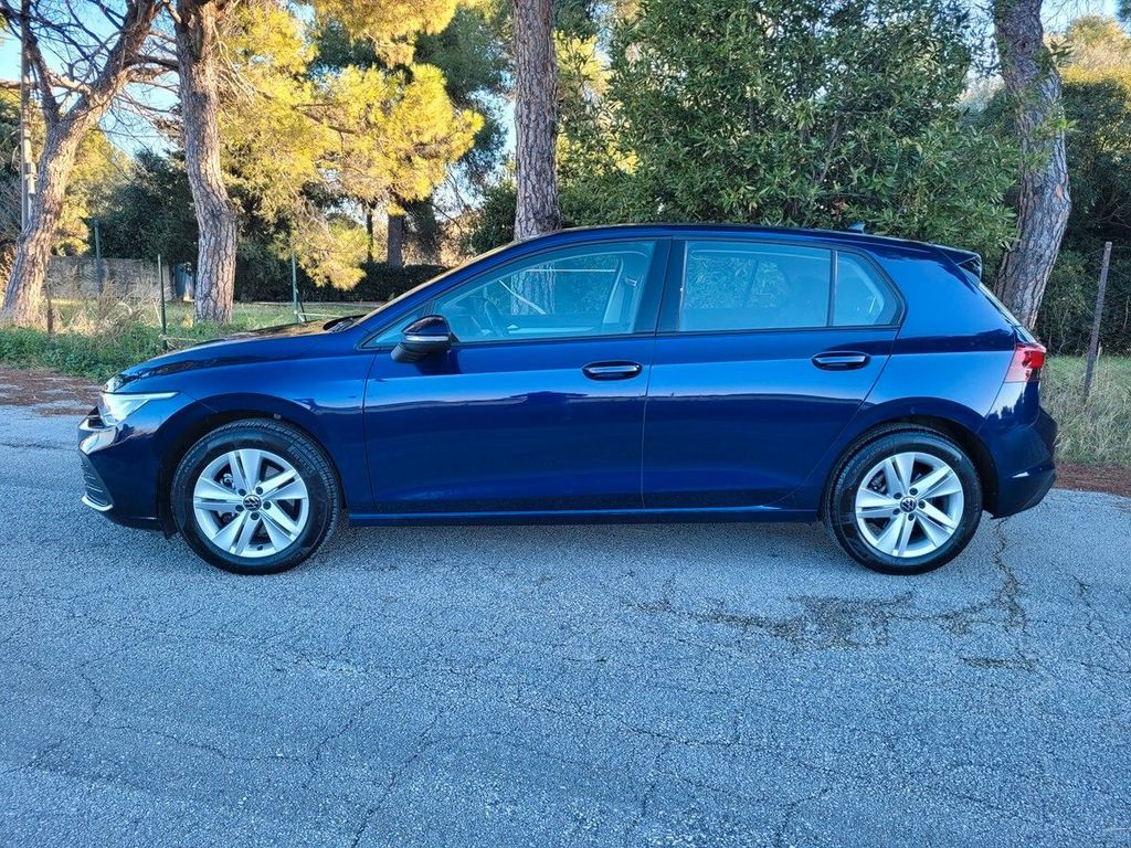 Volkswagen Golf 2023