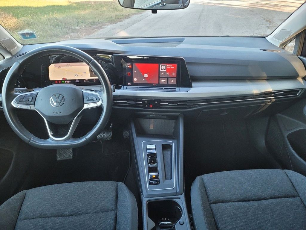 Volkswagen Golf 2023