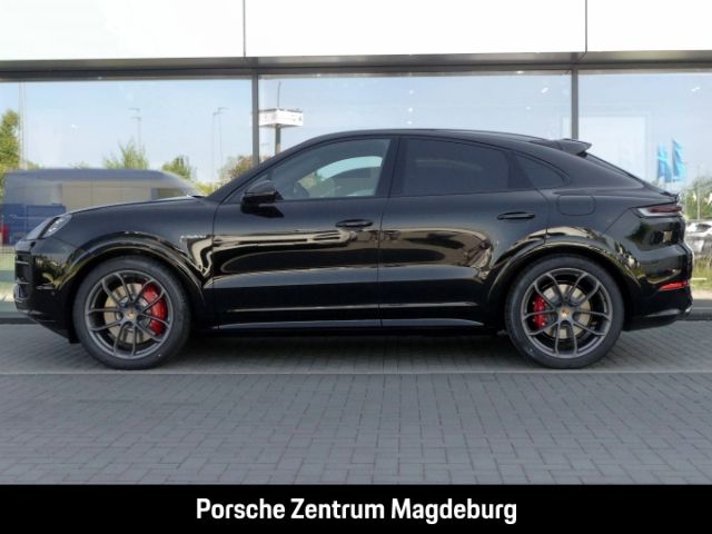 Porsche Cayenne 2025