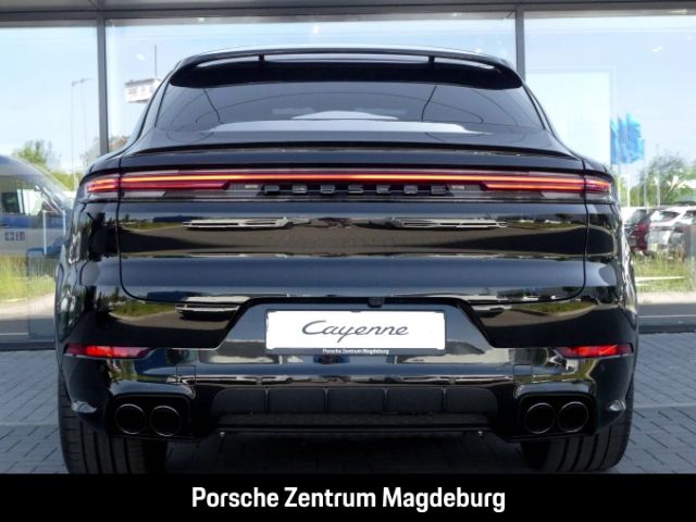 Porsche Cayenne 2025