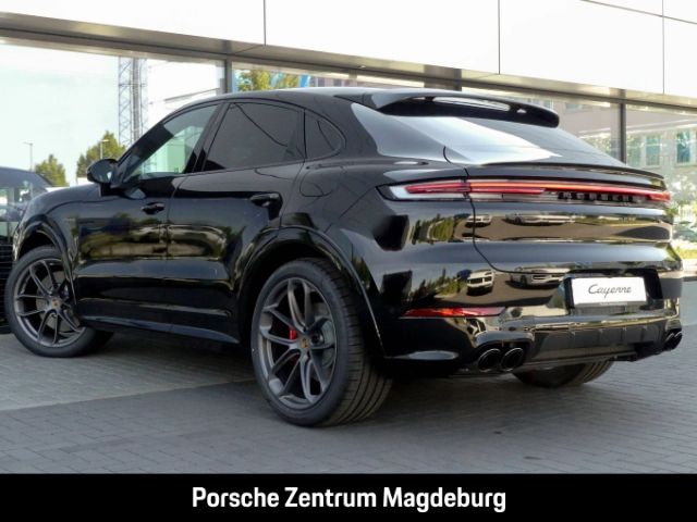 Porsche Cayenne 2025