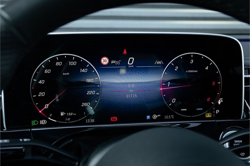 Mercedes-Benz E 450 2025