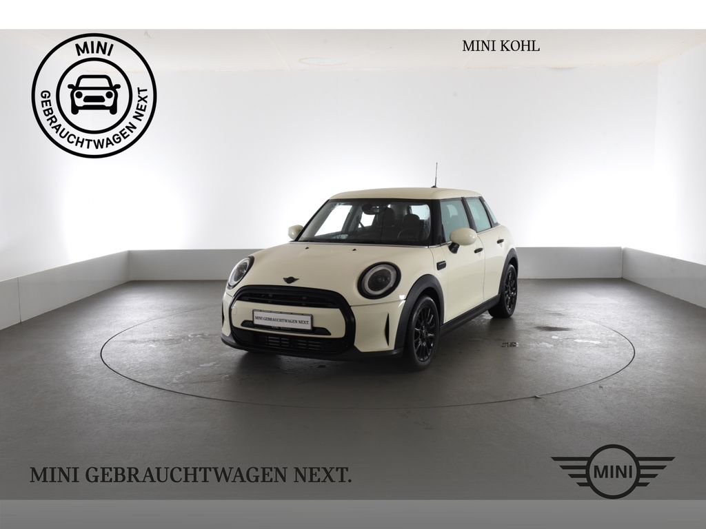 MINI ONE 2022