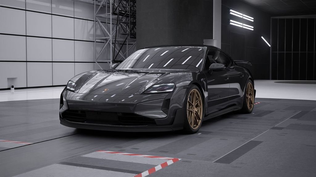 Porsche Taycan 2025