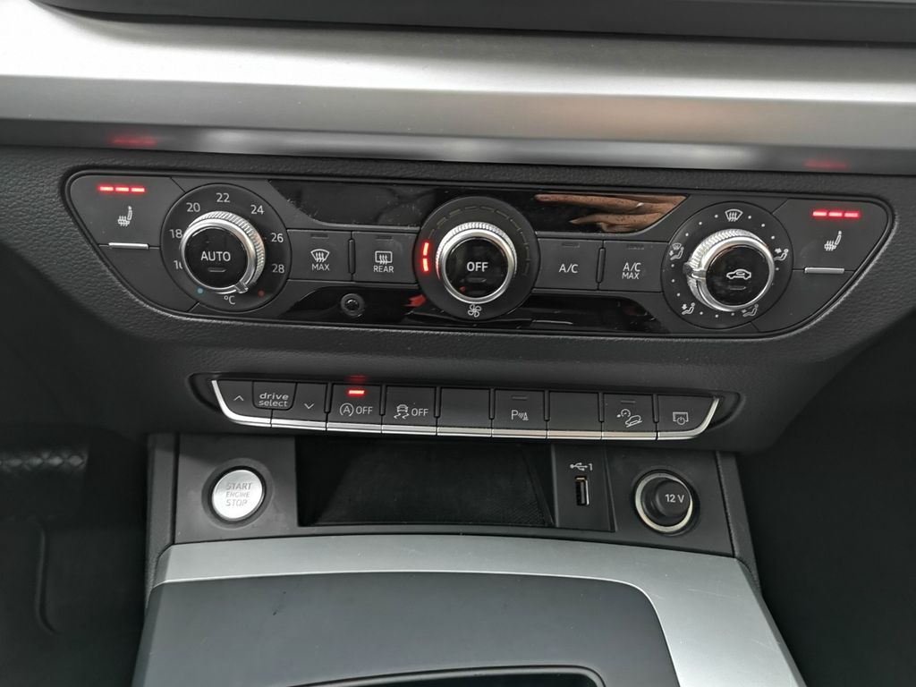 Audi Q5 2021