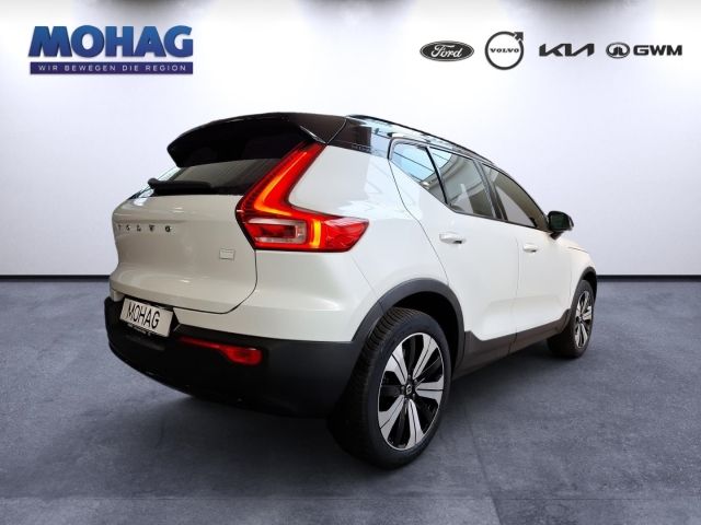 Volvo XC40 2022