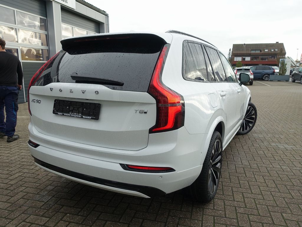 Volvo XC90 2025