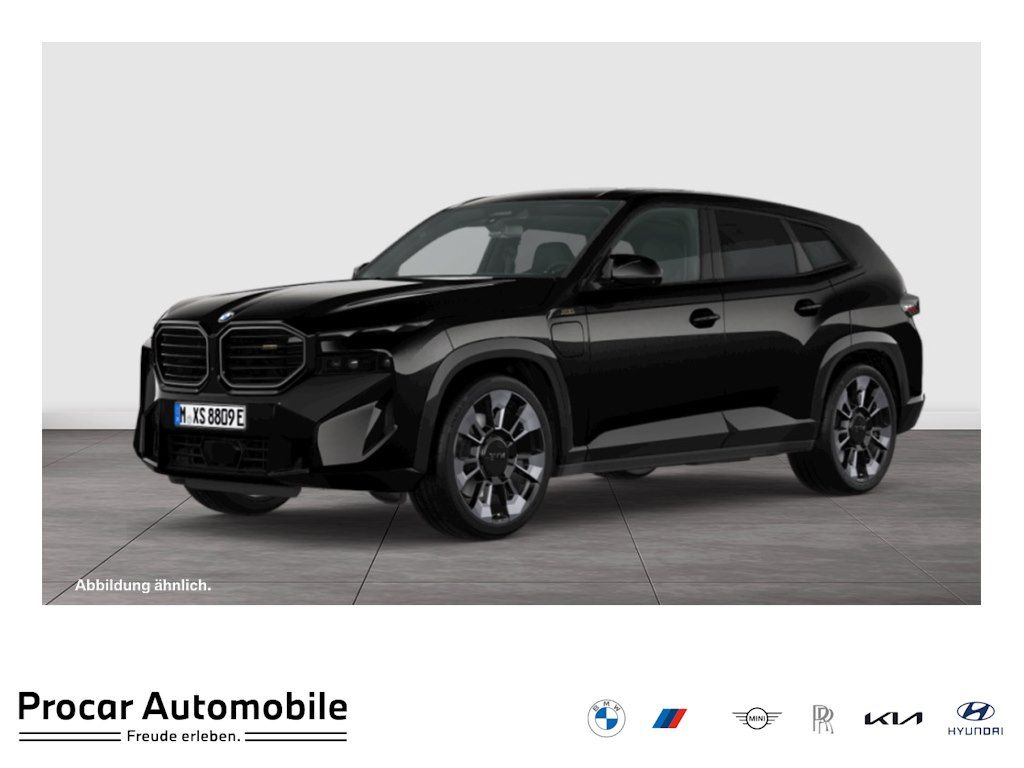 BMW XM 2023