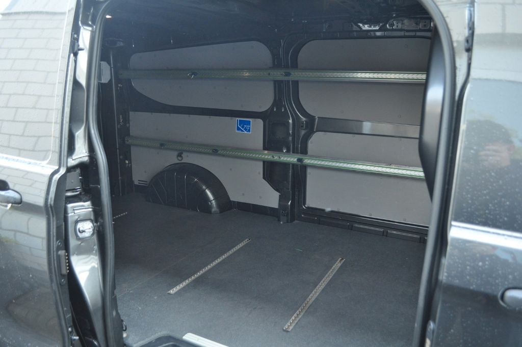 Ford Transit Custom 2024