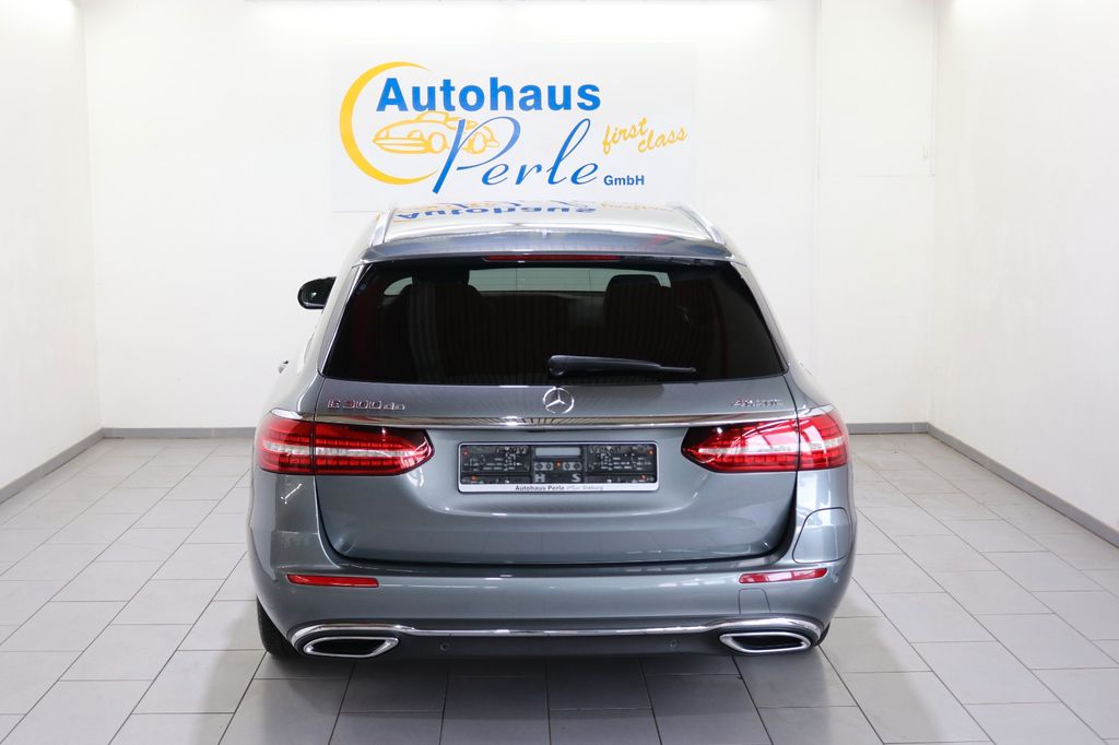 Mercedes-Benz E 300 2022