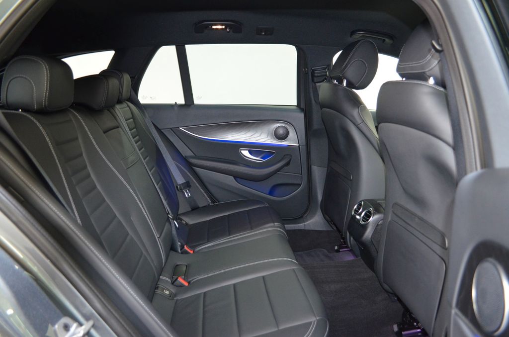 Mercedes-Benz E 300 2022