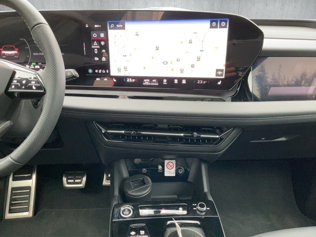 Audi Q6 e-tron 2025